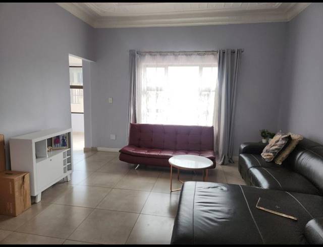 3 BEDROOM HOUSE FOR SALE IN KENSINGTON